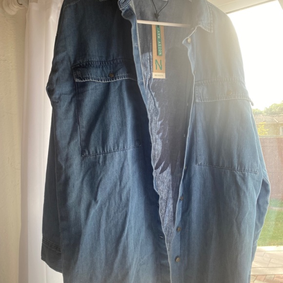 Angel Wing jean Shacket - Picture 2 of 7